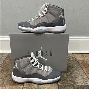 2021 Air Jordan 11 Retro GS ‘Cool Grey' size 6.5
